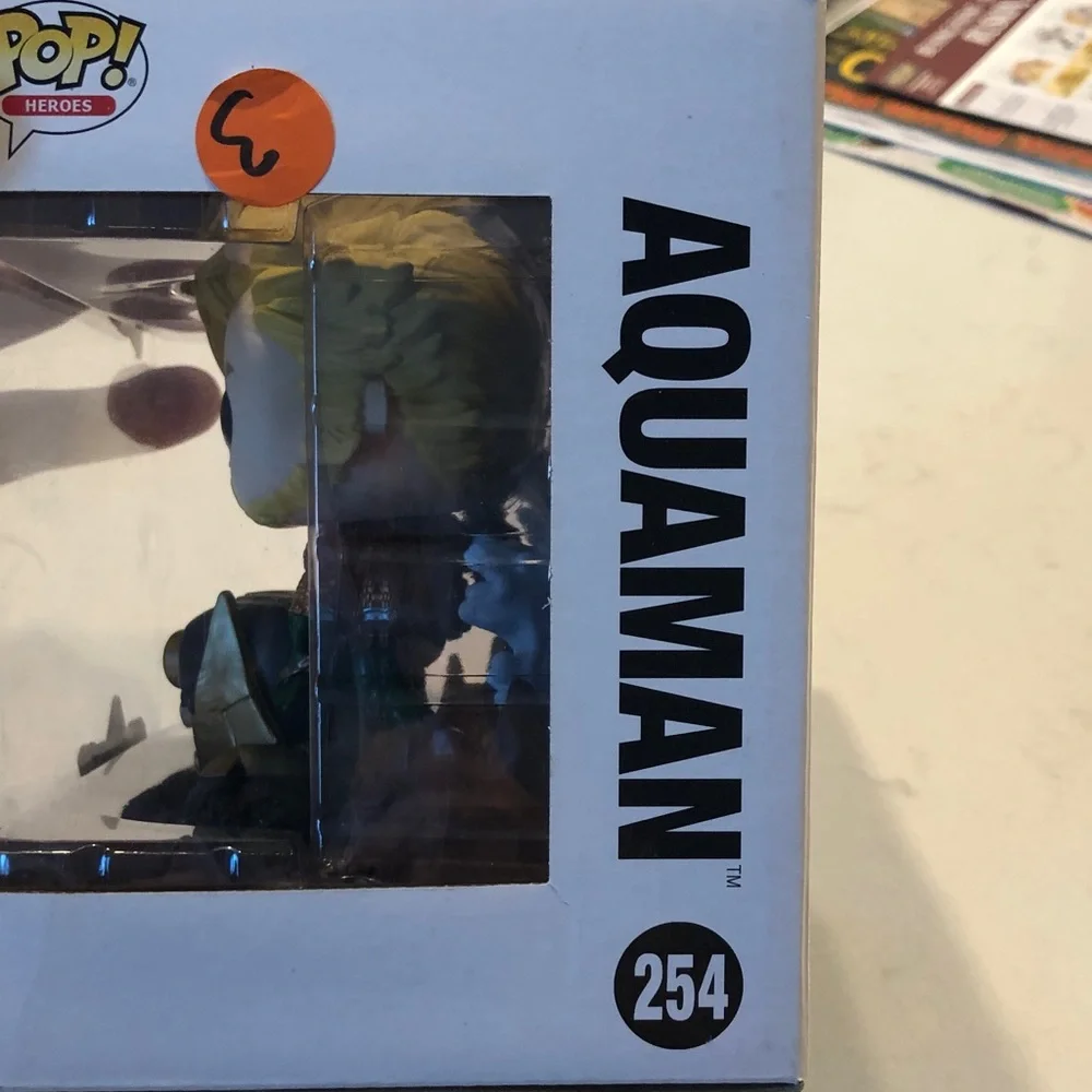 Funko Aquaman Deluxe Vinyl Figure with Gold and Black Accents